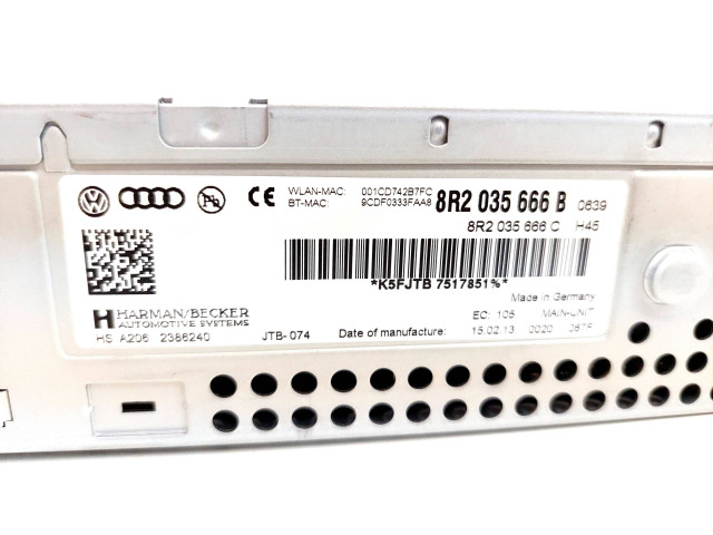 Радио/ проигрыватель CD/DVD / навигация