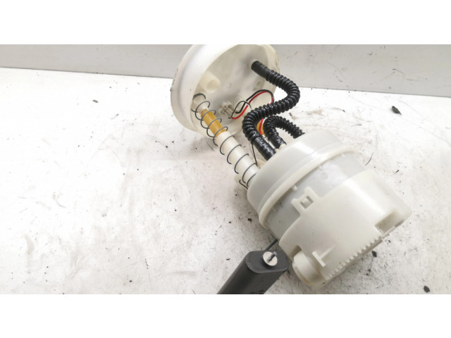 Насос топлива (в топливном баке)