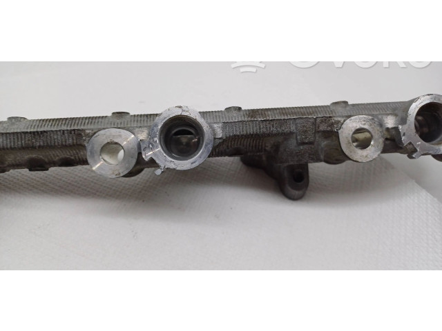 Топливная рампа Lexus IS 220D-250-350