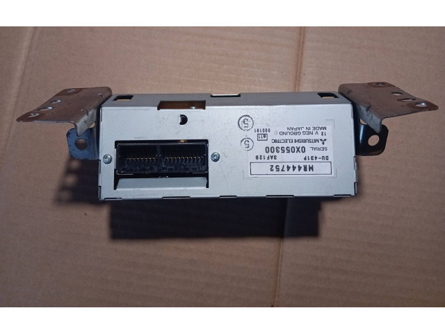 Дисплей MR444752, DU431P Mitsubishi Pajero Pinin