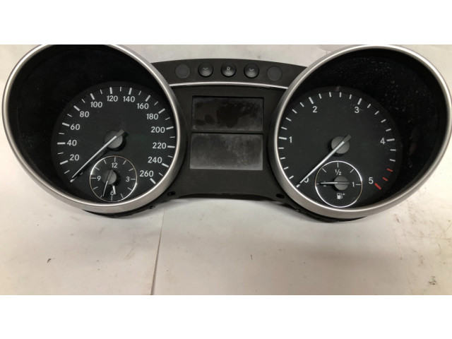 Přístrojová deska BMW 5 GT F07 2011 A1645403347