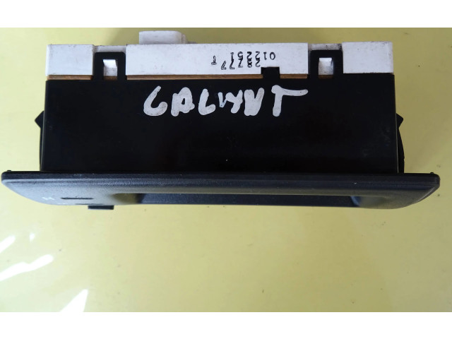 Экран/ дисплей / маленький экран MB652360, MB521560 Mitsubishi Space Runner - года