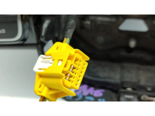 Volant Citroen Berlingo 2021 98210210ZD