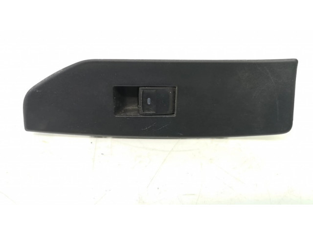 Включатель электрических окон