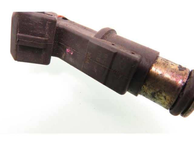 Форсунка 01F004A    Peugeot 807  3FZ (EW12J4) 