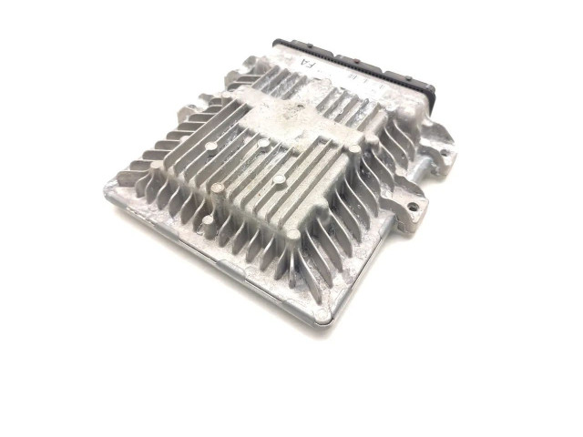 Поршень Блок управления двигателя AJD 6R8Q-12A650-FA Jaguar XJ X350