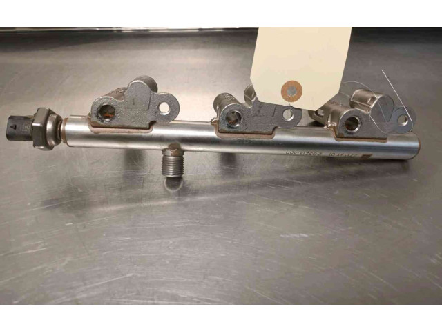 Топливная рампа 9811353880   Citroen C3 Aircross  