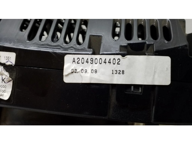 Панель приборов A2049004402, A2044403211   Mercedes-Benz C W204       