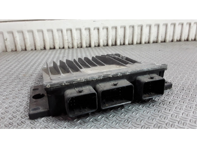 Řídící jednotka 8200911566, 8200882087 Renault Twingo II 2013