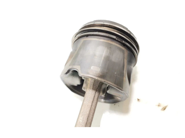 Поршень с шатуном Volvo XC90