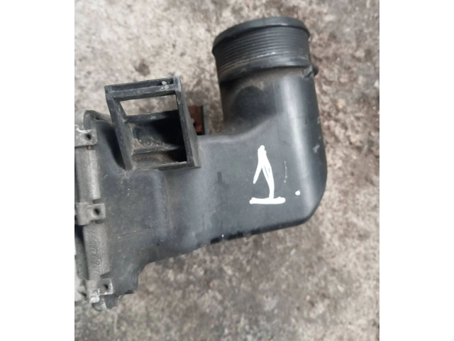 Интеркулер 31338236 Volvo S60