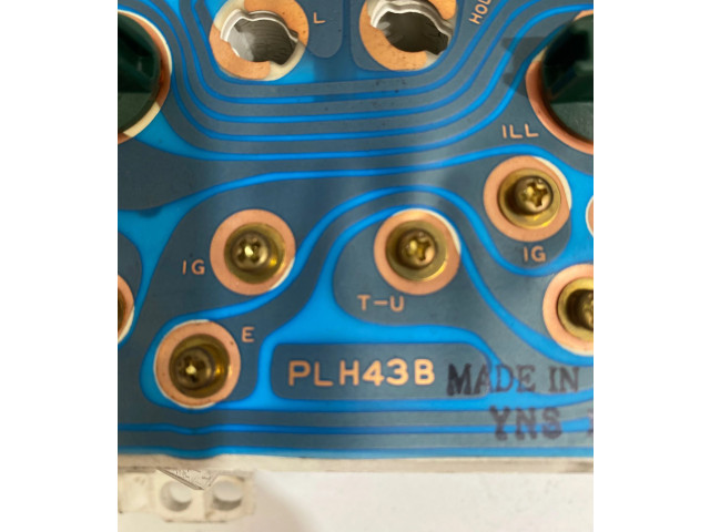 Панель приборов GA5RA, PLH43B Mazda 626