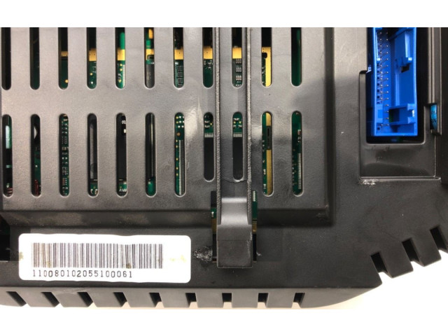 Přístrojová deska Audi A8 S8 D3 4E 2003 4E0920931S