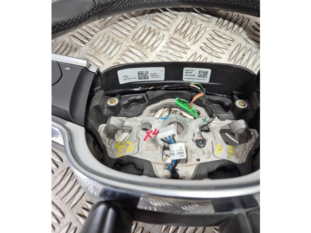 Руль Volvo XC40 - года 32366941, 34371819