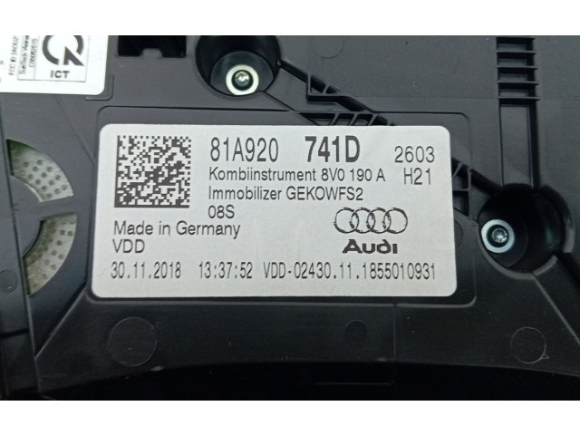 Панель приборов 8V0190A Audi Q2 -