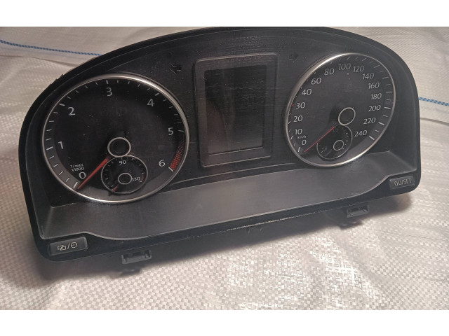 Přístrojová deska Volkswagen Caddy 2014 2K0920866C, VDD024150