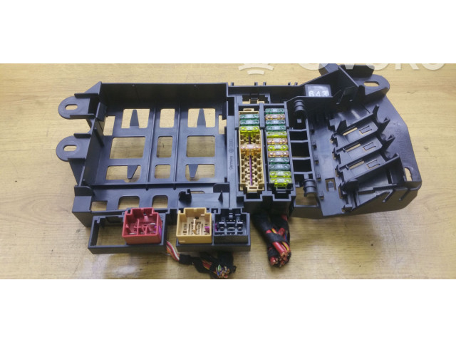 Pojistková skříňka 4F0971845A Audi A6 Allroad C6 2008