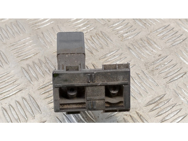 Реле подогрева свеч