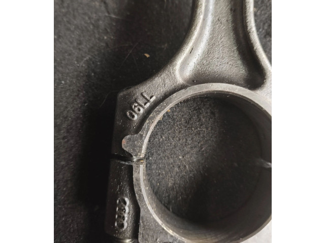 Шатун CXCB 06LL Volkswagen Golf VII