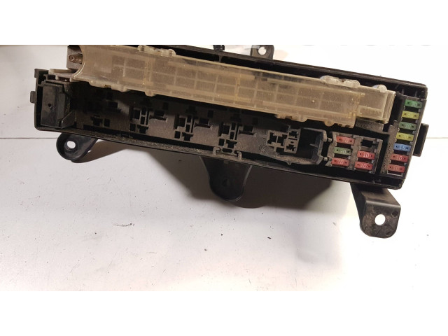   Pojistková skříňka 8266230610   Lexus GS 300 350 430 450H 2010