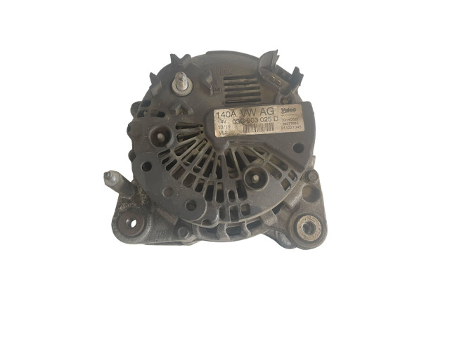 Генератор 03C903025D Volkswagen Golf VI