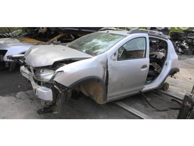 Зеркало электрическое        Dacia Sandero  2008 - 2012 года   