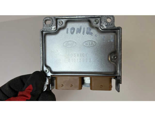 Блок подушек безопасности 95910G2400   Hyundai Ioniq