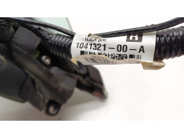 Зеркало электрическое левое Tesla Model S 2012- года