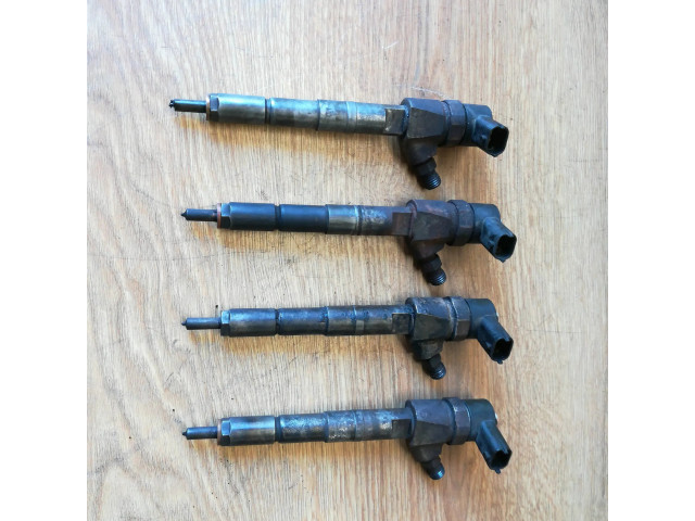 Vstřikovač 0445110111 Alfa Romeo 156 pro naftový motor 1.9