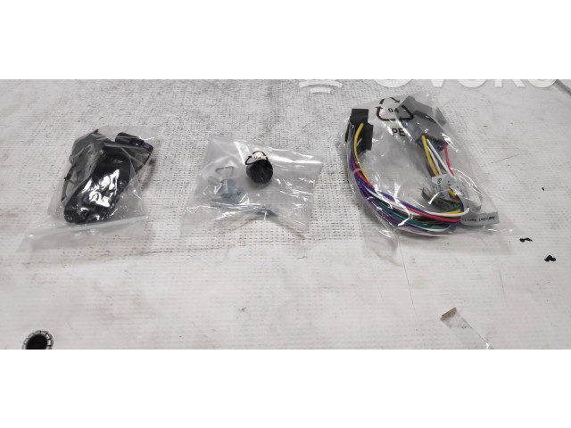 Дисплей Mitsubishi L200