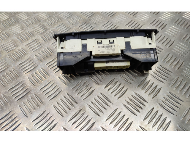 Блок управления климат-контролем 5J0820045D Skoda Fabia Mk2 (5J)