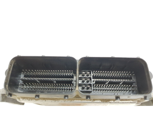 Блок управления двигателя 55280913, 0281032339   Fiat 500L