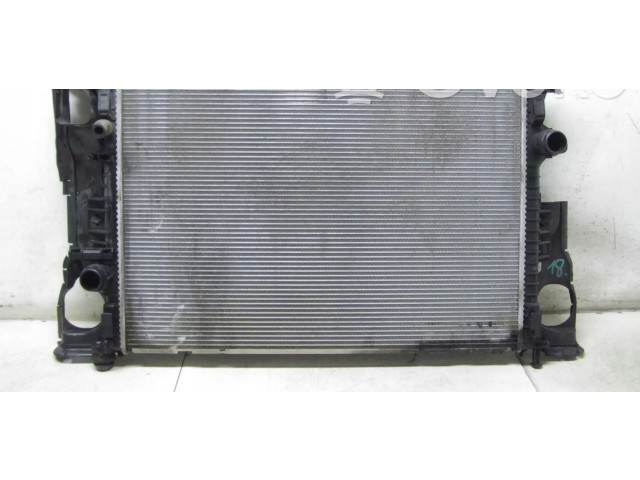 Радиатор охлаждающей жидкости    Volvo XC60  