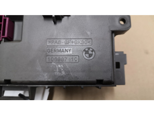 Блок предохранителей 10688710, 911944603 BMW 1 E81 E87