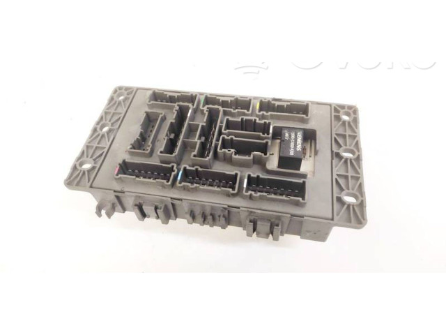 Блок предохранителей  518174503, 154801111099   Rover 75    