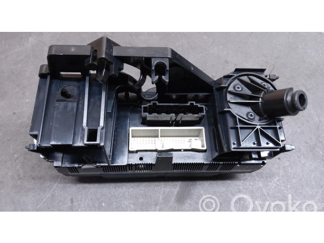 Блок управления климат-контролем 1Z0820045A, 5HB00932401 Skoda Octavia Mk2 (1Z)