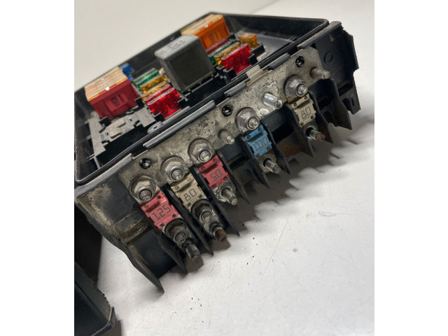 Блок предохранителей 1K0937125, 017183071   Volkswagen Jetta V    