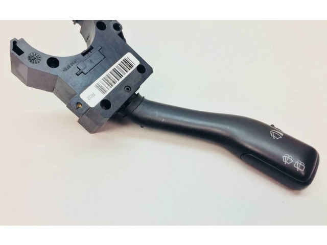 Ручка стеклоочистителей 4B0953503F   Volkswagen Bora