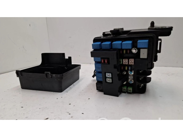 Pojistková skříňka 919501H030 Hyundai i30 2008