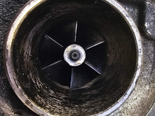 Turbodmychadlo Турбина 35242112G   Jeep Cherokee 2.5  