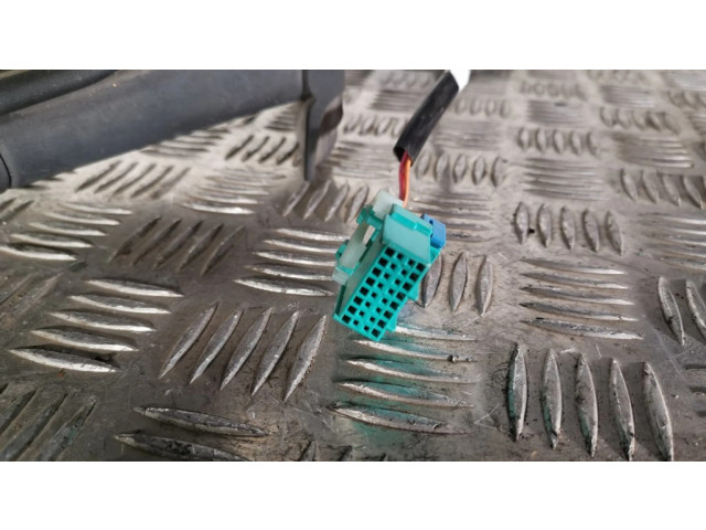 Зеркало электрическое левое Chevrolet Blazer