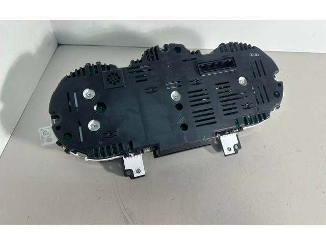 Панель приборов 940261W426 KIA Rio