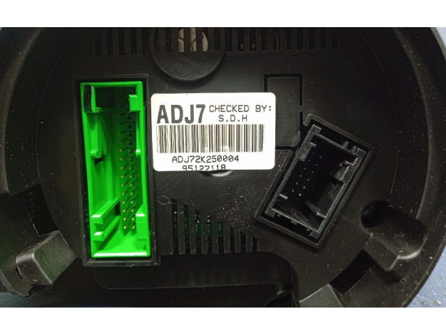 Панель приборов 95127118, 95127118   Chevrolet Spark       