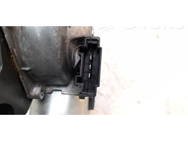 Моторчик заднего дворника A2518200042    Mercedes-Benz ML W166