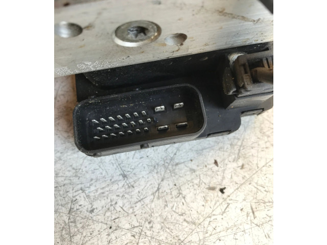 Блок АБС 6X0907379B, 6X0614117 Skoda Octavia Mk1 (1U) 1996 - 2004 года