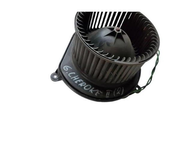 Вентилятор печки 939741S, K05166300AB Jeep Grand Cherokee (WK)