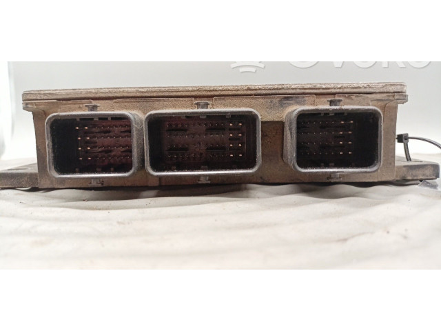 Řídící jednotka 8200331477, 8200284277   Renault Clio II 