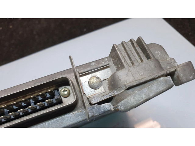 Řídící jednotka S101705111C, 458980 Volvo 460 1993