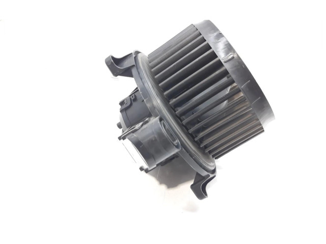 Вентилятор печки 130115579 Ford Ecosport