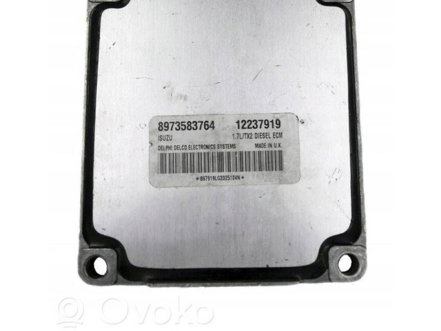 Блок управления двигателя 8973583764, 12237919   Opel Combo C